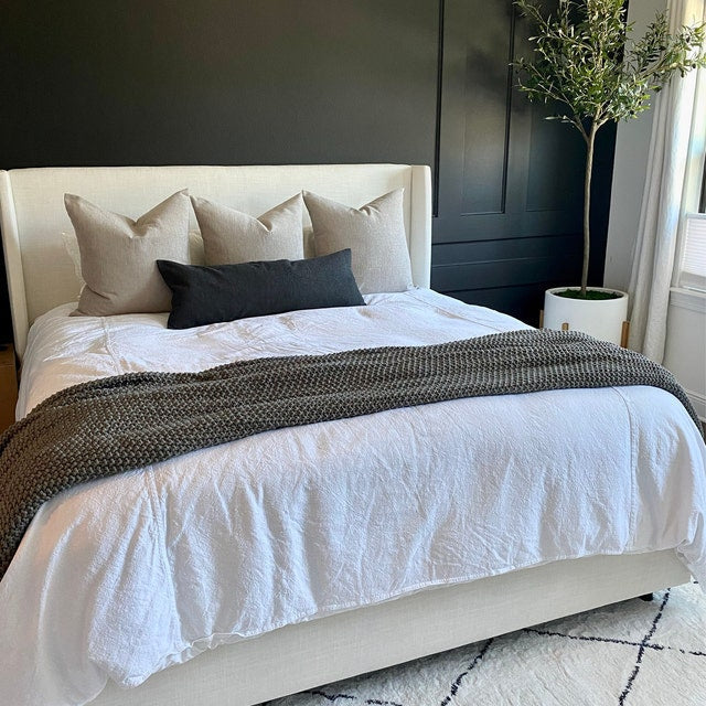 Not Sure Which Throw Pillow Sizes Fit Your Bed? Start Here