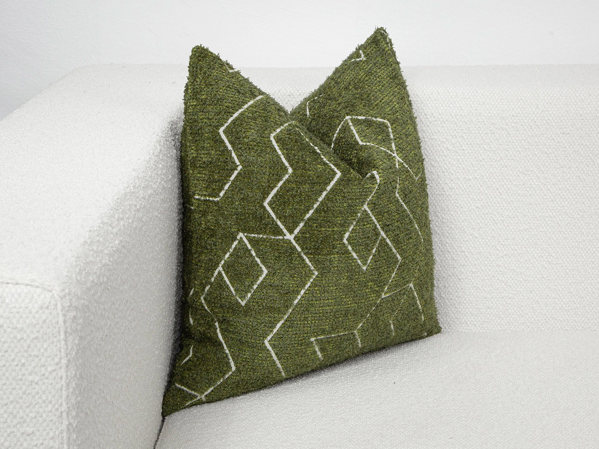 Green and White Geometric Pillow Cover