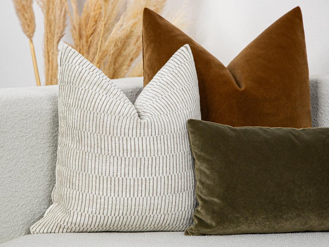 Ivory Linear Textured Pillow Cover