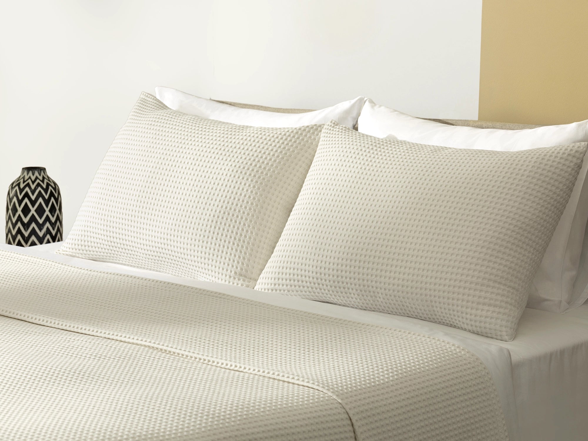 Ivory Waffle Bed Throw Set