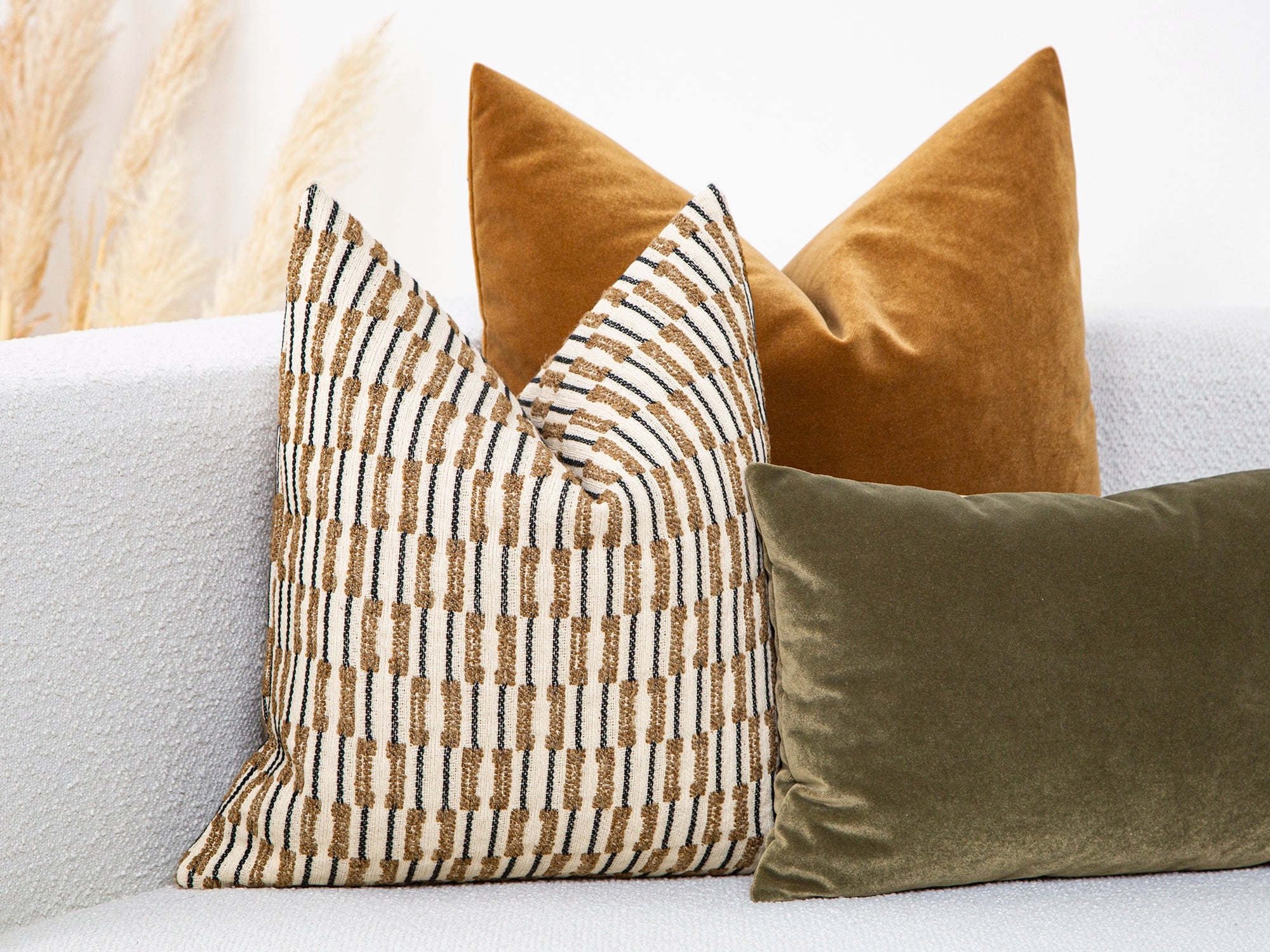Neutral Dash Textured Pillow Cover