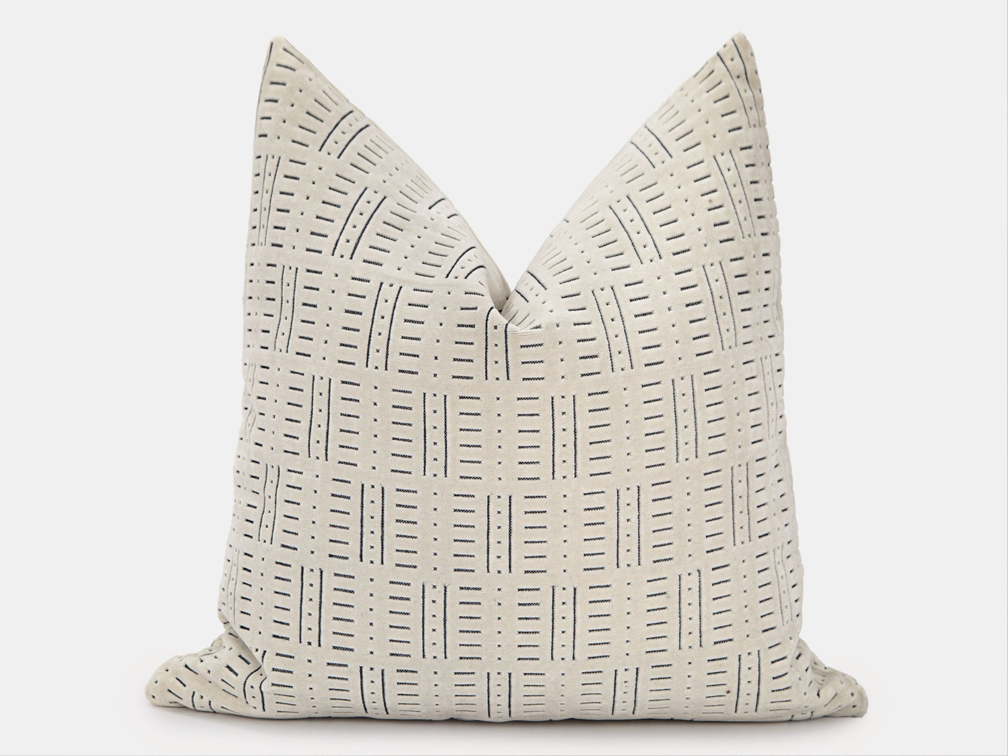Neutral Dash Textured Pillow Cover