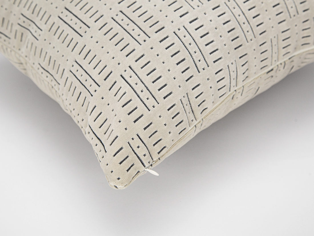 Neutral Dash Textured Pillow Cover