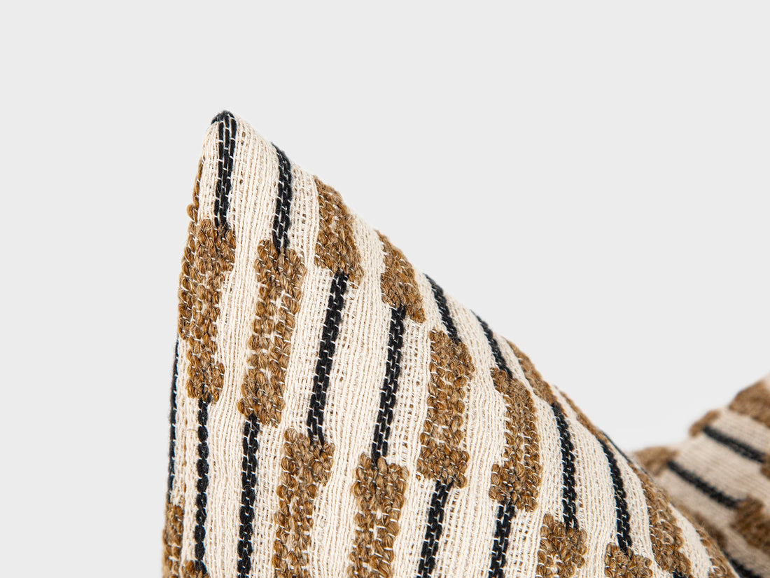 Neutral Dash Textured Pillow Cover