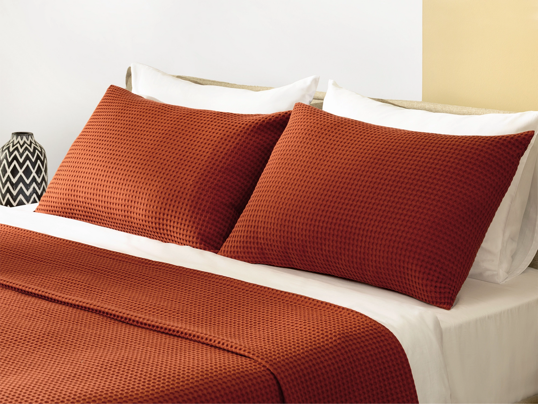 Rust Waffle Bed Throw Set