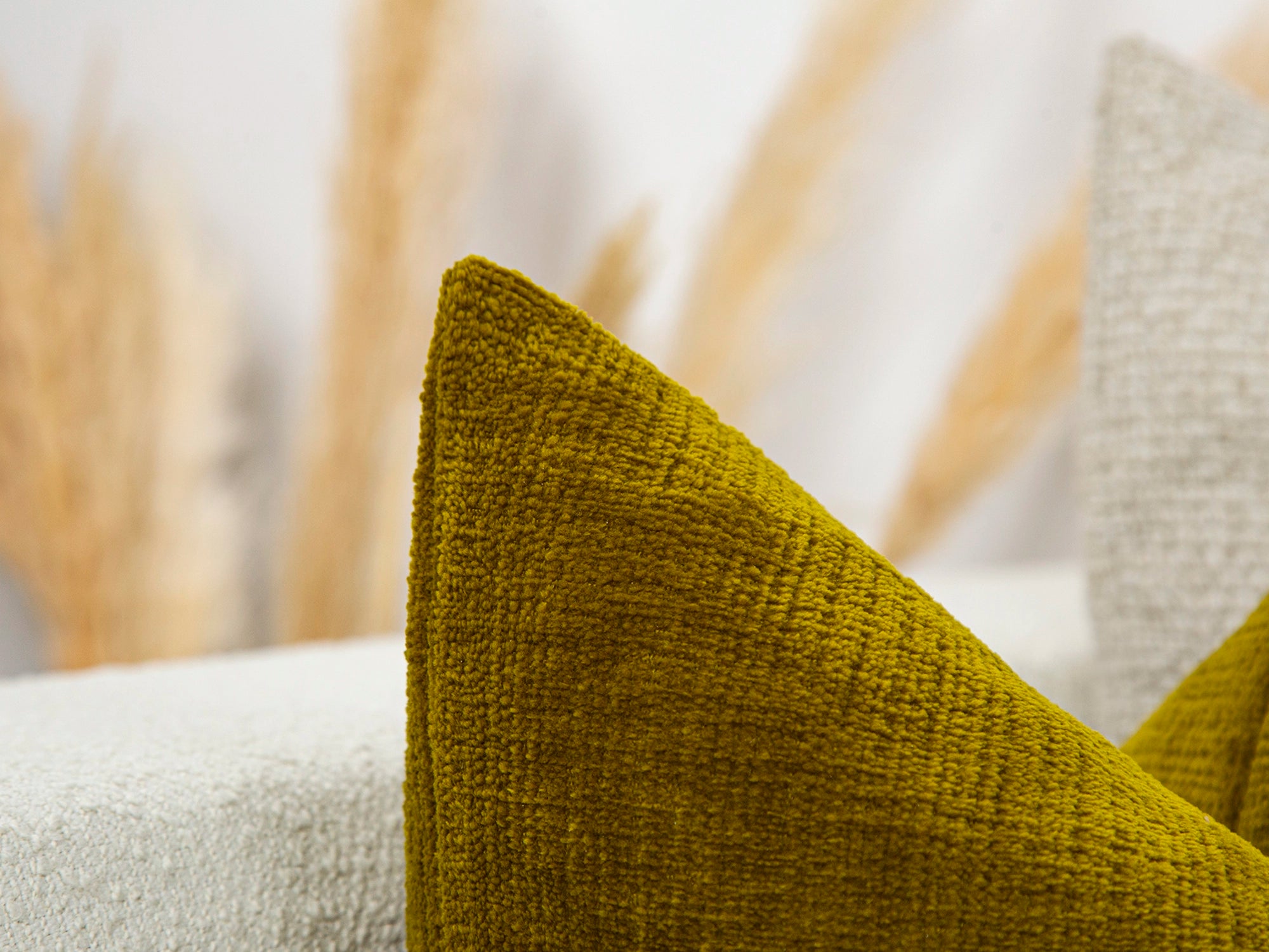 Oil Green Textured Pillow Cover